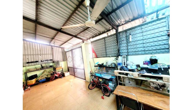 Bán Gấp Nhà 166m2_9*18 Gần Phạm Văn Đồng Linh Đông Thủ Đức Chỉ 4.99 tỷ ~ 30tr/m2 Siêu Rẻ